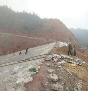 黃陵巴山水庫上游護(hù)坡工程